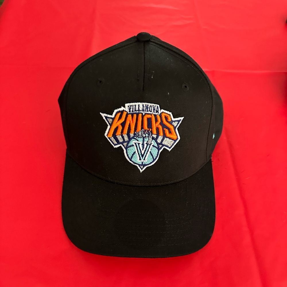 New York Knicks Black Cap